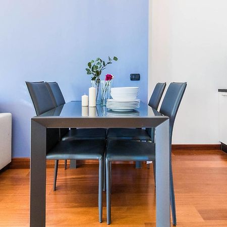 Hintown Duomo Via Baracchini Apartment Milan Exterior photo
