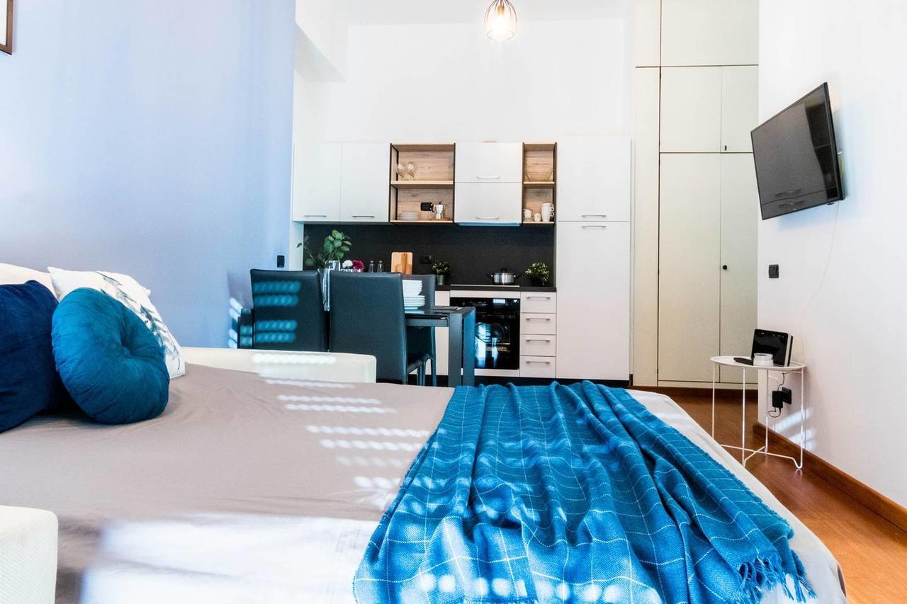 Hintown Duomo Via Baracchini Apartment Milan Exterior photo